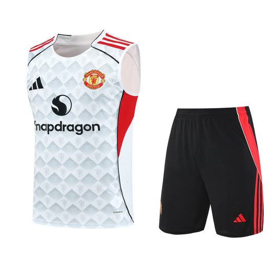 Manchester United training kit 2025-2026