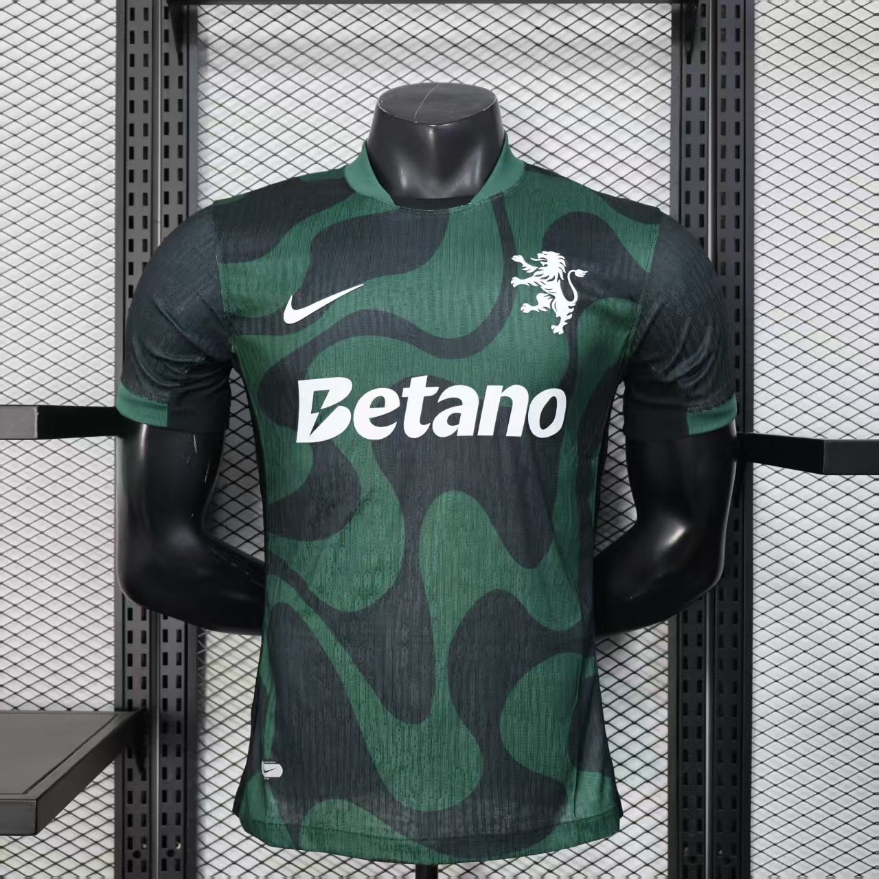 Sporting CP 2025-2026 third jersey