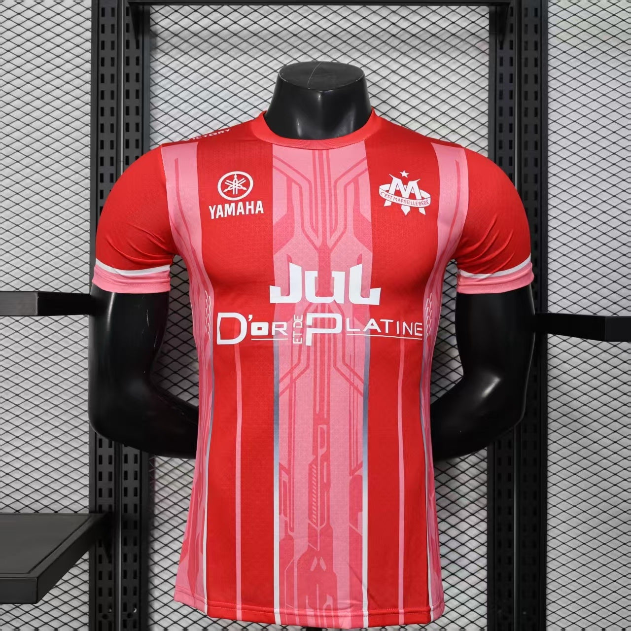 Marseille special edition red