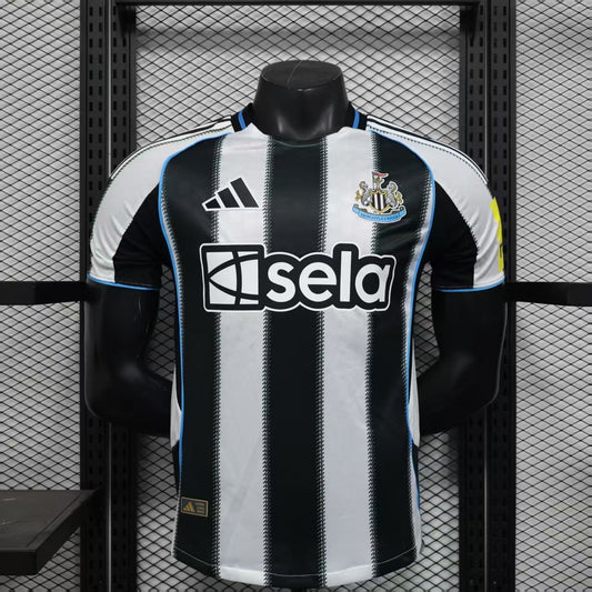 Newcastle United 2025/26 home jersey