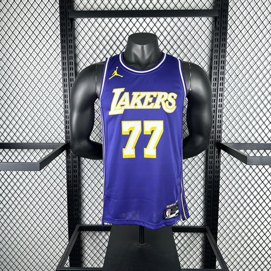 26 season Lakers flying limited N.77