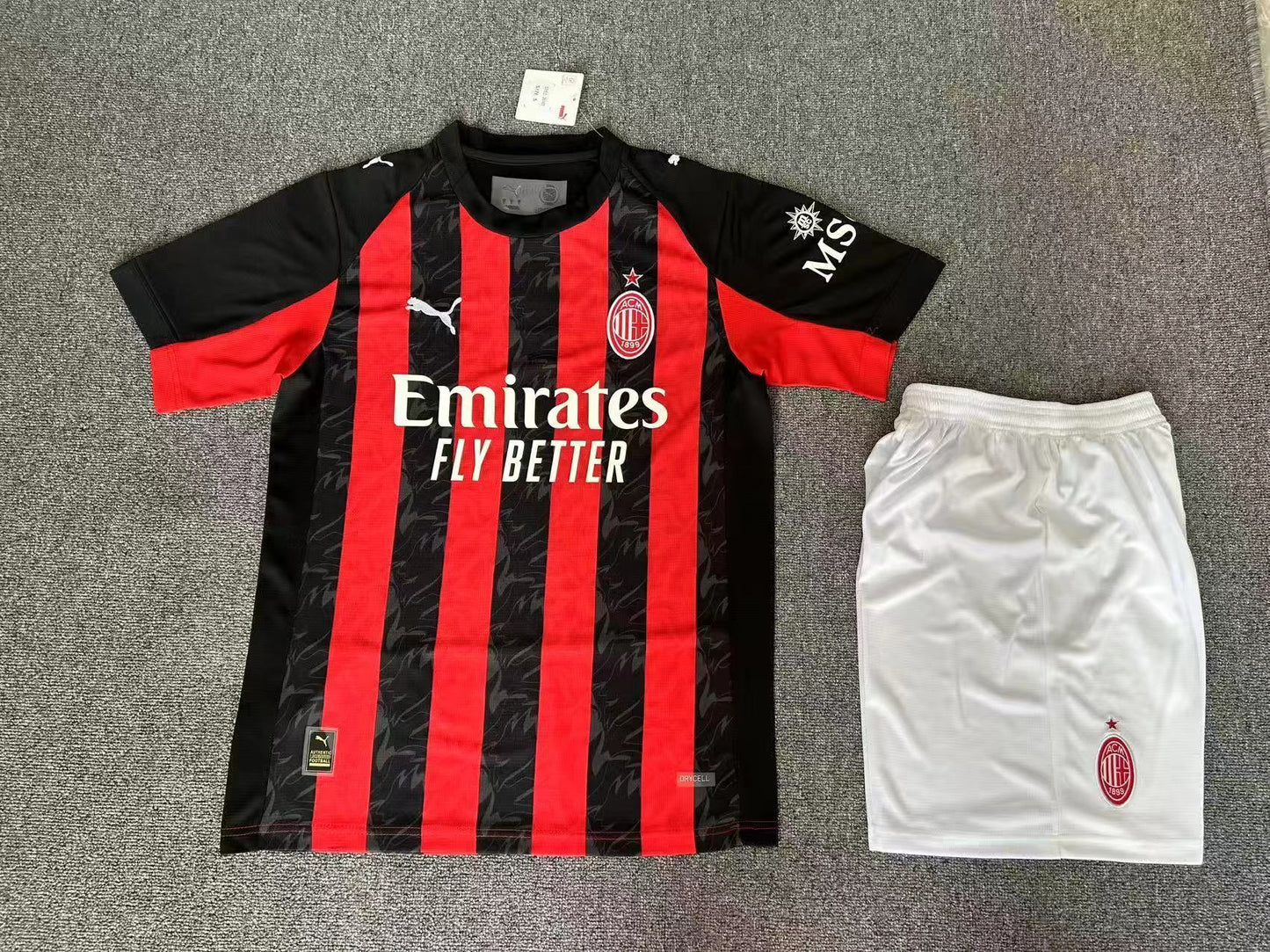 AC Milan Home