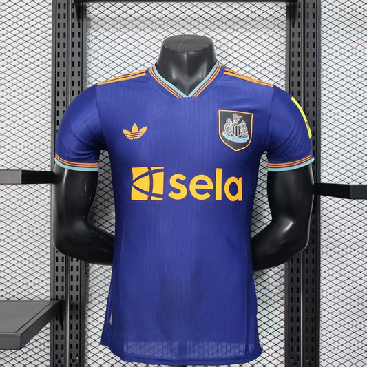 Newcastle United 2025-26 third jersey