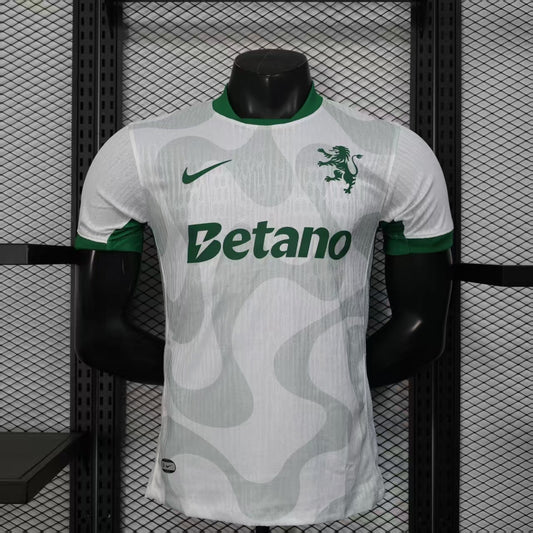 Sporting CP 2025/26 away jersey
